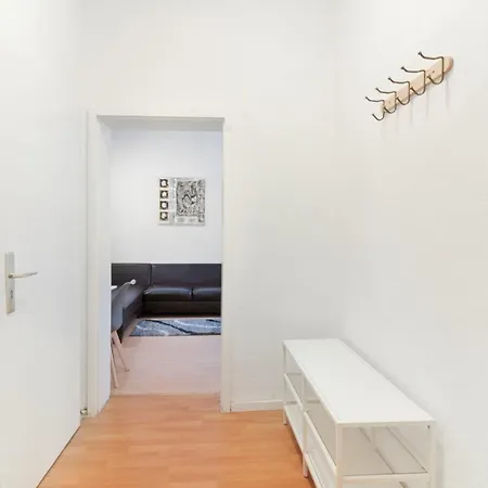 Apartment Bege Cozy Workbase
