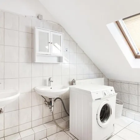 Bege Cozy Workbase Apartament *