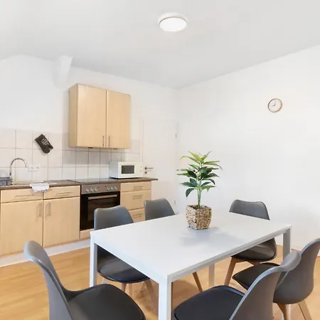 Bege Cozy Workbase Apartament Gelsenkirchen