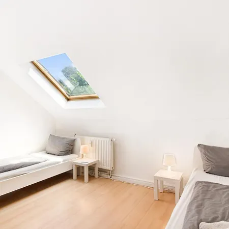 Bege Cozy Workbase Gelsenkirchen