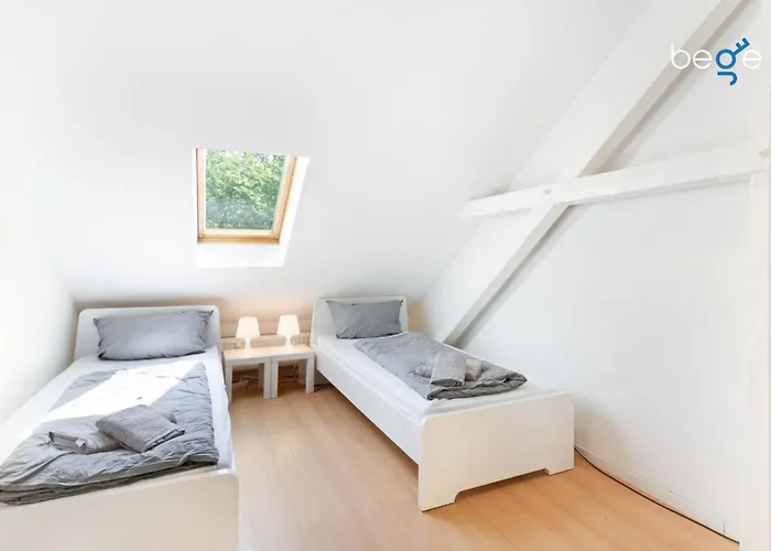 Bege Cozy Workbase *