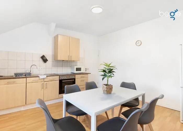 Bege Cozy Workbase Daire Gelsenkirchen