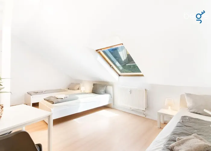 Bege Cozy Workbase Daire Gelsenkirchen